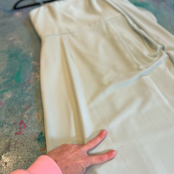 Pastel Seagreen Halston Gown - Picture 15 of 15